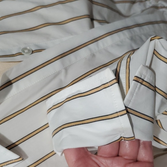 NWT Rails Ivory Daffodil Nicki Long Sleves Cropped Button Down Shirt S - Picture 5 of 8